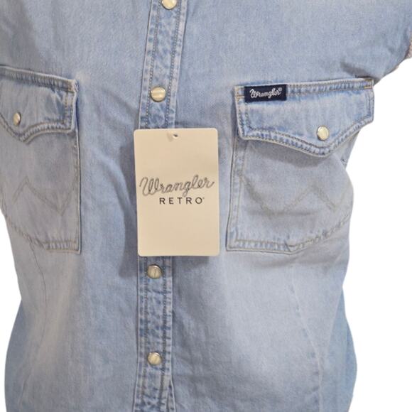 Wrangler Light Wash Cotton Denim‎  Sleeveless Cropped Top Plus Size 3X - Picture 4 of 12